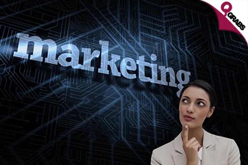 For QR39 Use Facebook, YouTube, Instagram, Etc. Smarter with an Online Diploma Course in Social Media Marketing! (QR1628 Value)